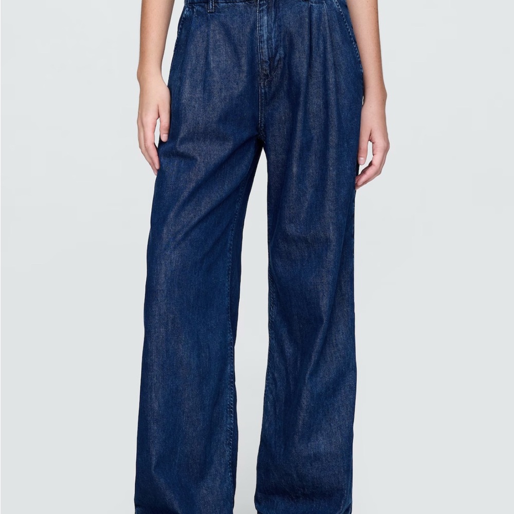 Gap 365 High Rise UltraSoft Denim Pleated Trousers